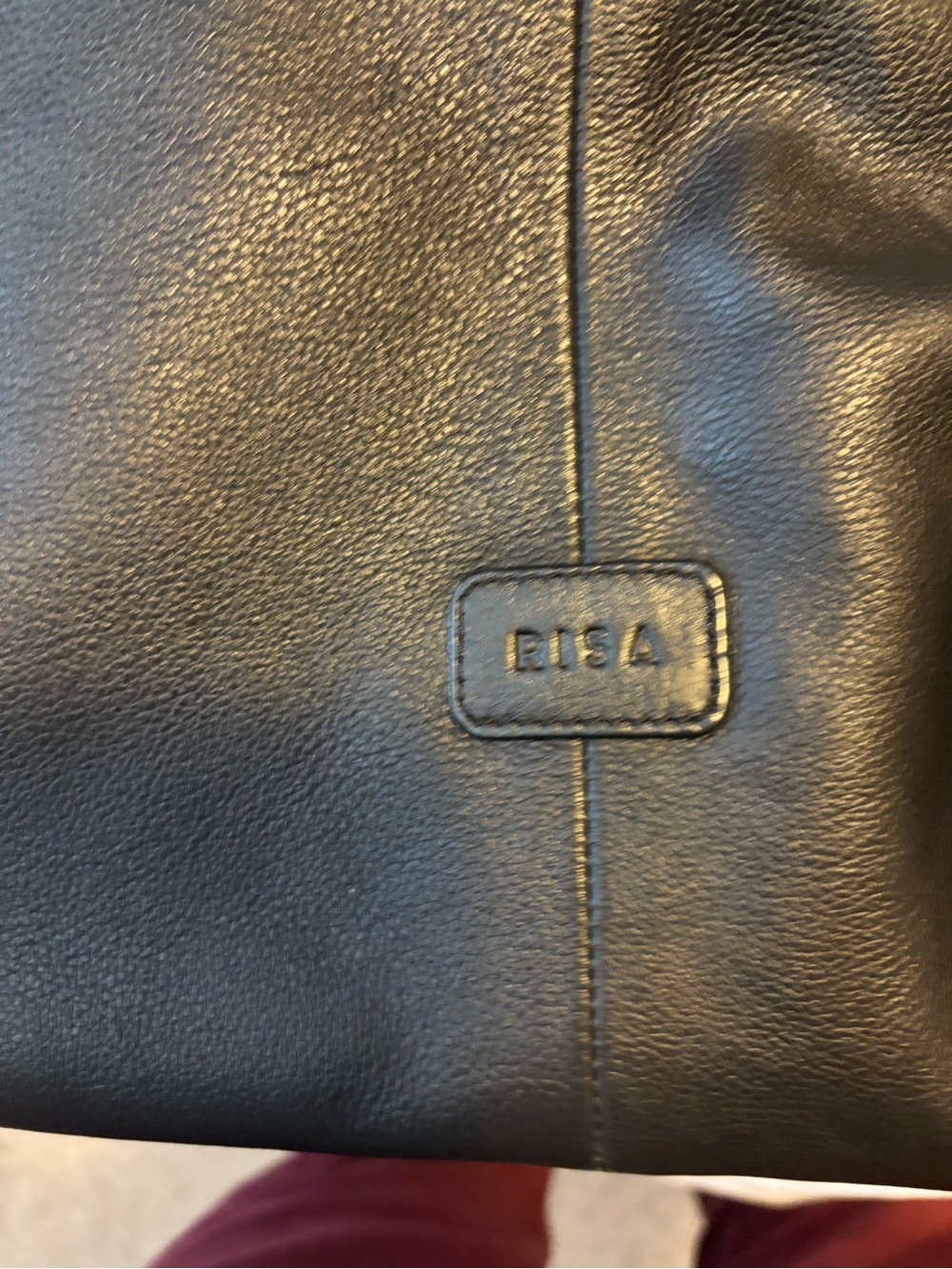 Risa Classic knot Black Leather Hobo Shoulder Bag - Picture 6 of 9